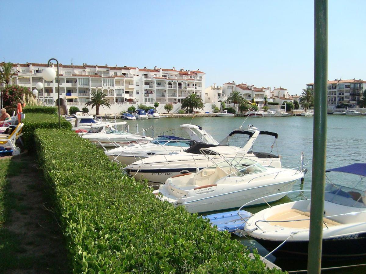 Apartment Sant Maurici By Interhome Емпуриабрава Екстериор снимка